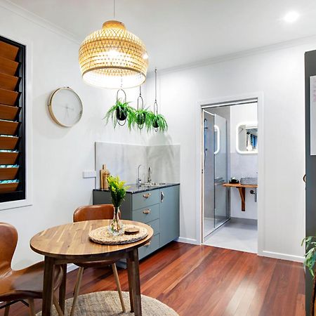 Airlie Beach Eco Cabins - Adults Only Extérieur photo