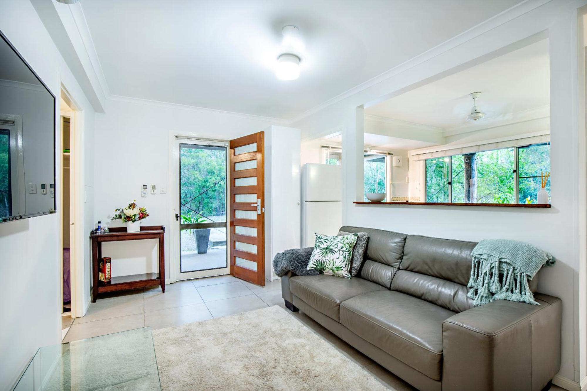 Airlie Beach Eco Cabins - Adults Only Extérieur photo
