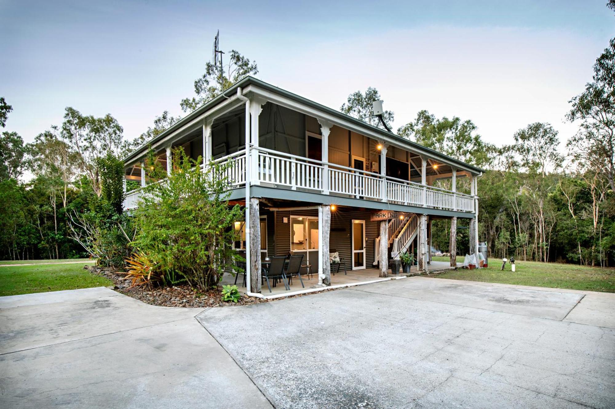 Airlie Beach Eco Cabins - Adults Only Extérieur photo