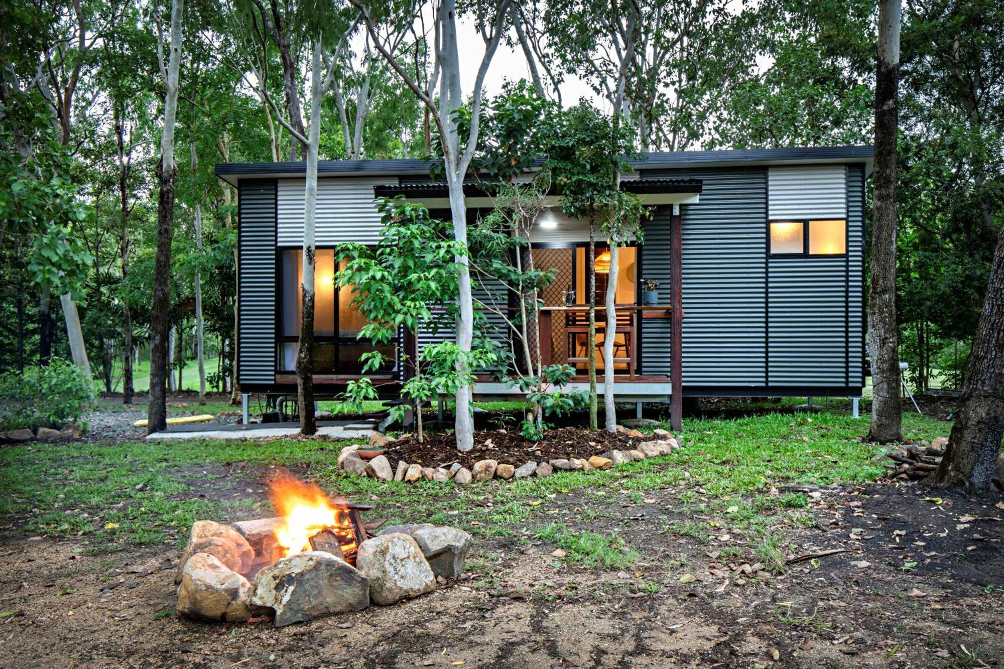 Airlie Beach Eco Cabins - Adults Only Extérieur photo